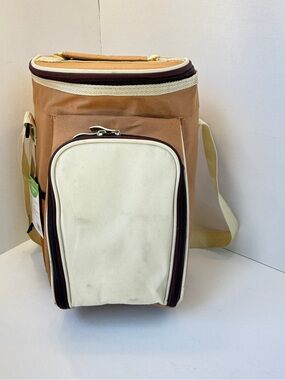 Cedar Trail Picnic Backpack for Two Romantic Wine/Cheese NWT Cooler Bag 2 Pocket